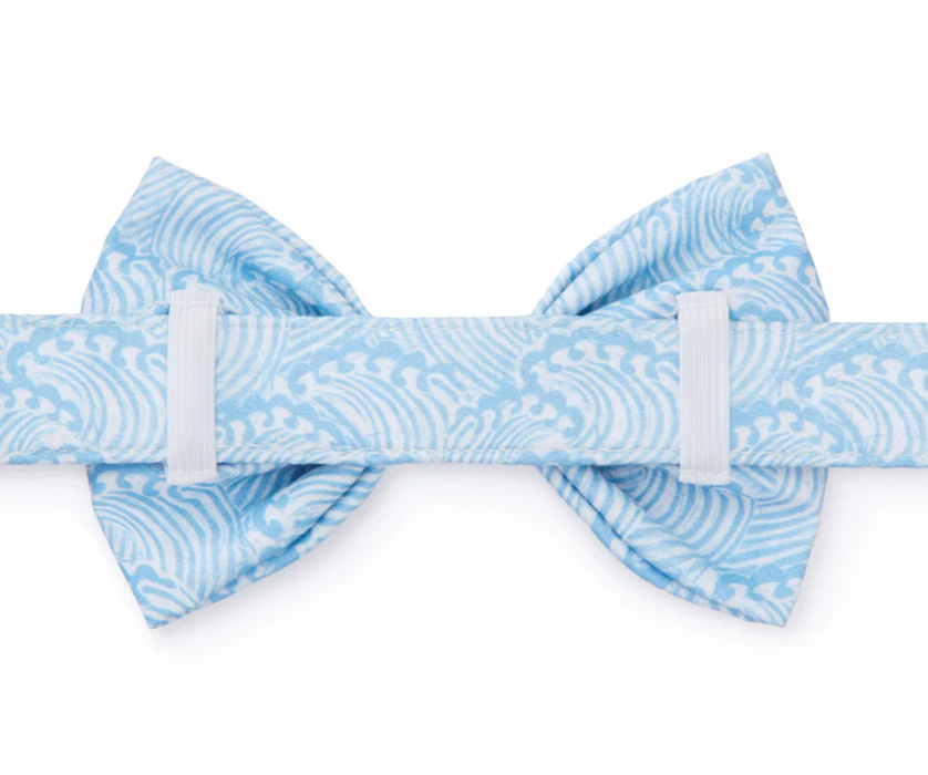 Surf's Up Bow Tie Collar - M/Small